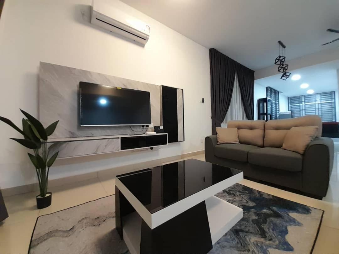 Desaru Melati Homestay Netflix Wifi Bandar Penawar Eksteriør bilde